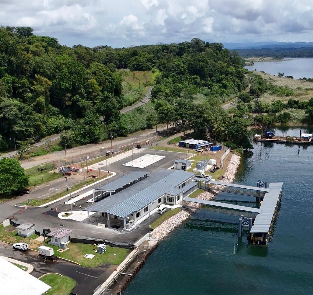 Instalaciones para operaciones de lanchas en la Costa Norte del Lago Gatún, Colón